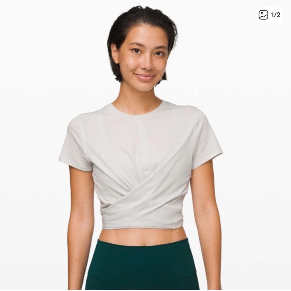 lululemon athletica Time to Restore  Crop Top Size 6